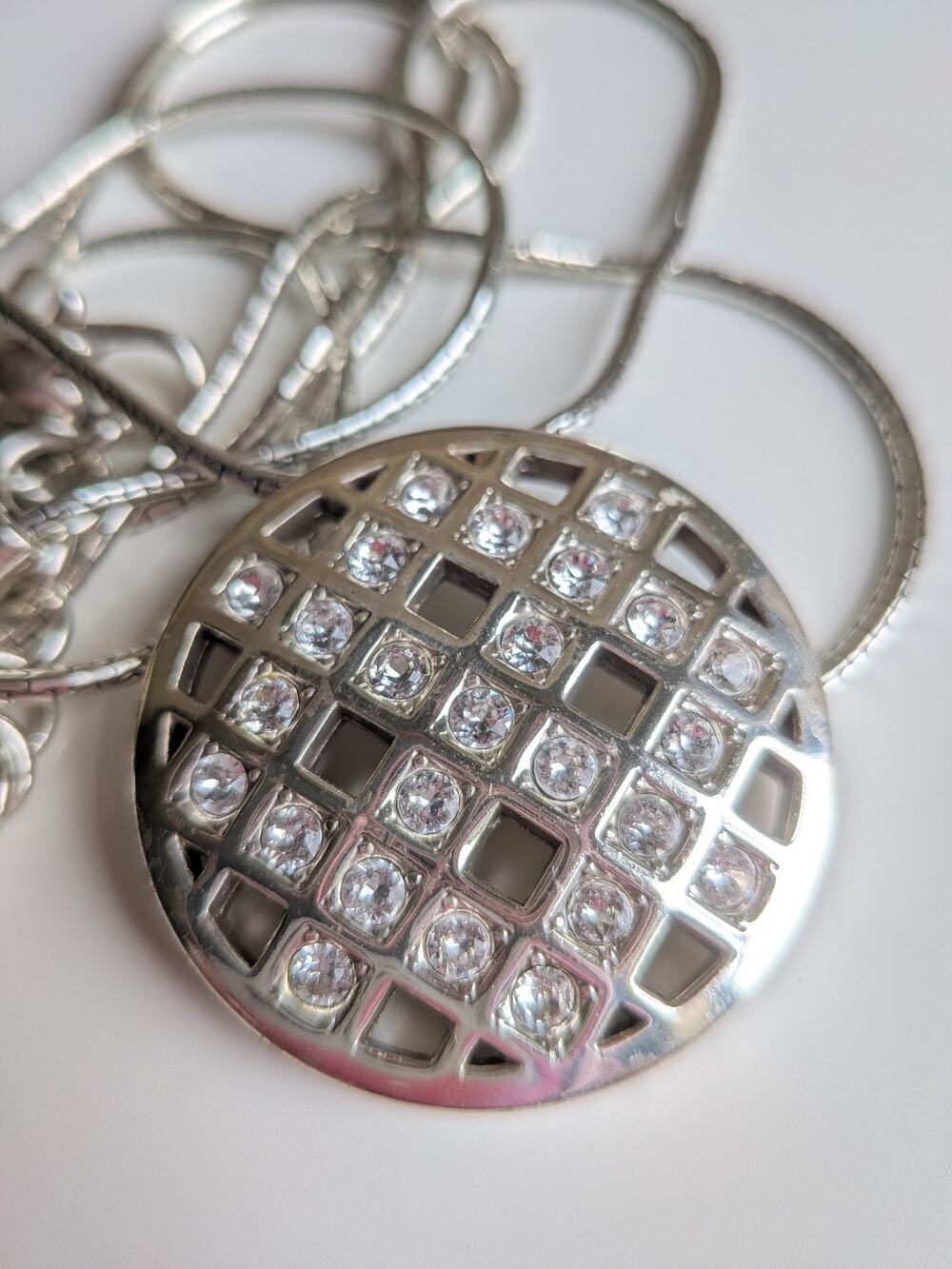 Brighton BONJOUR Silver Tone Round Pendant Long Necklace w/ Rhinestones 32-34in